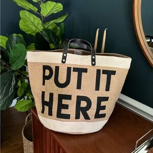 47th and Main inside plastic lined large jute style shopping tote beach bag